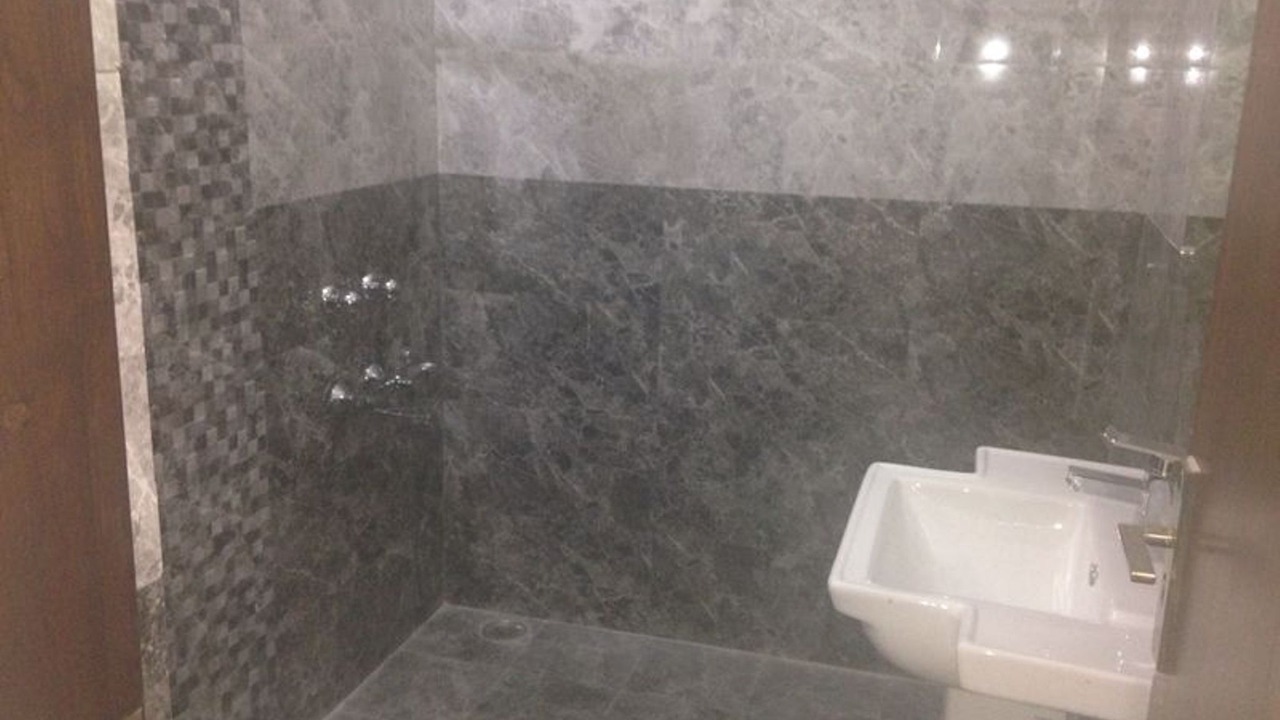 Photo of Bathroom in Ghanyara Khas