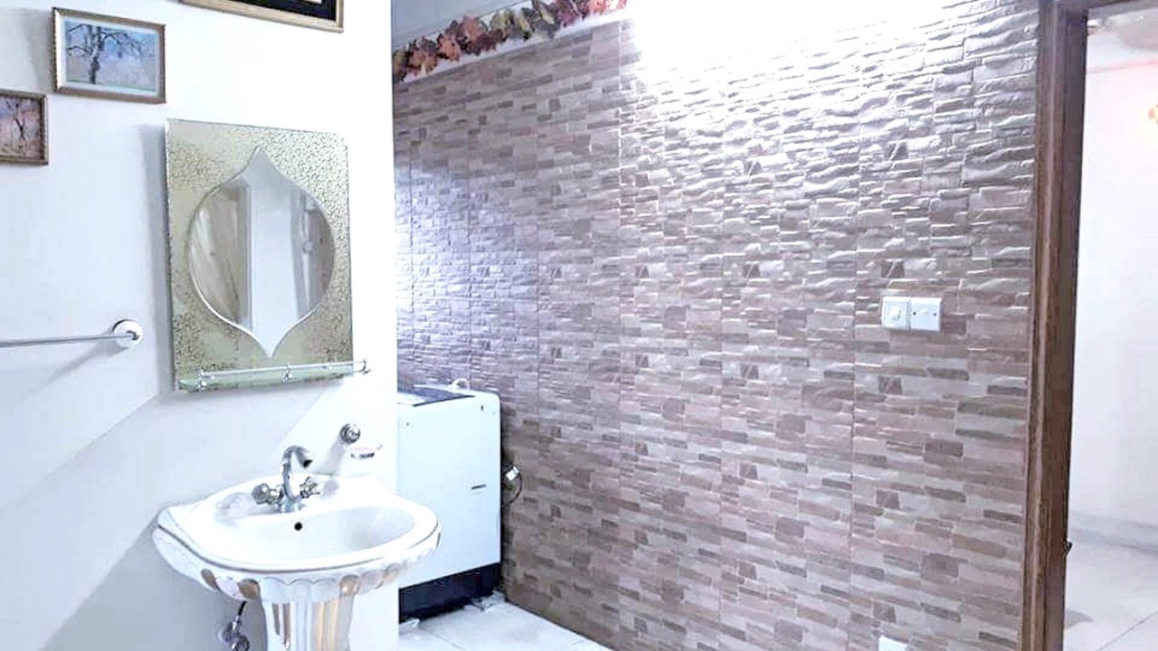 Photo of Bathroom in Uttara