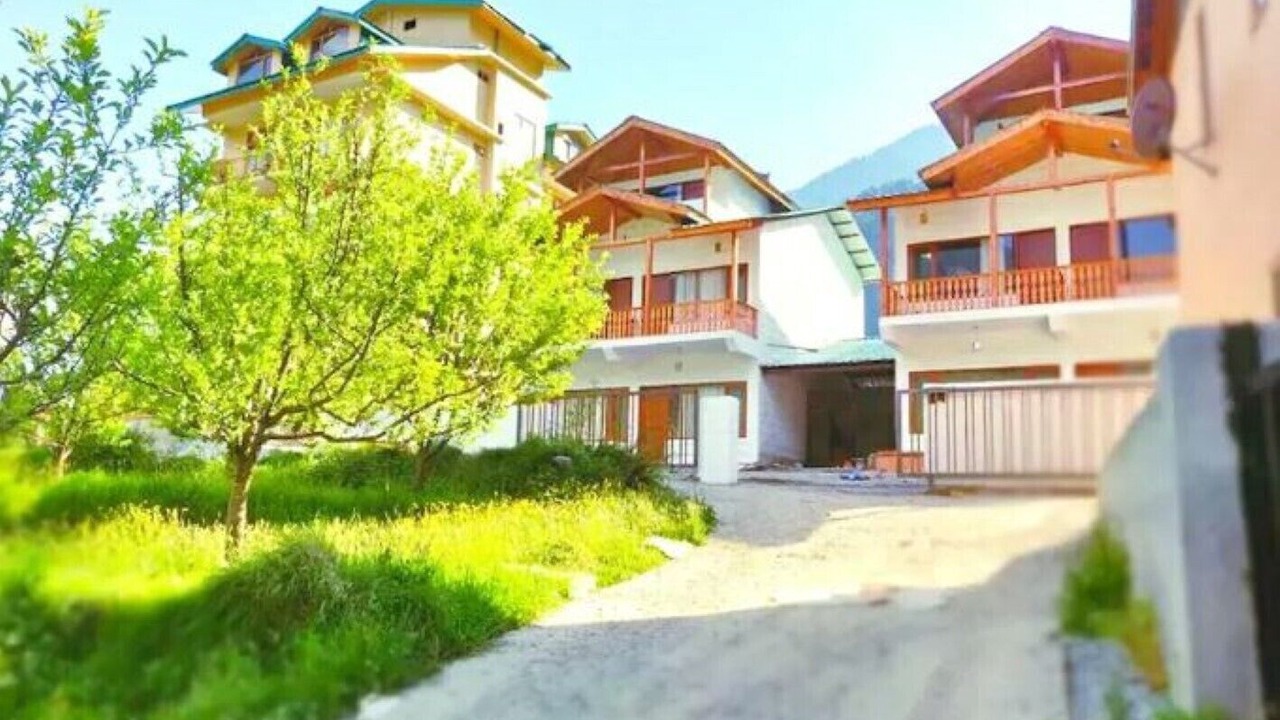 Photo of Outdoor in Simsa Village