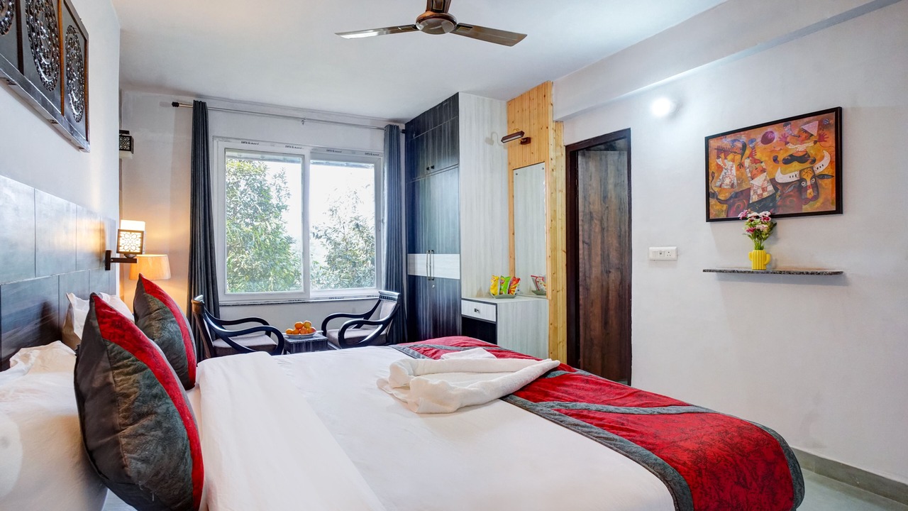 Photo of Bedroom in Mukteshwar
