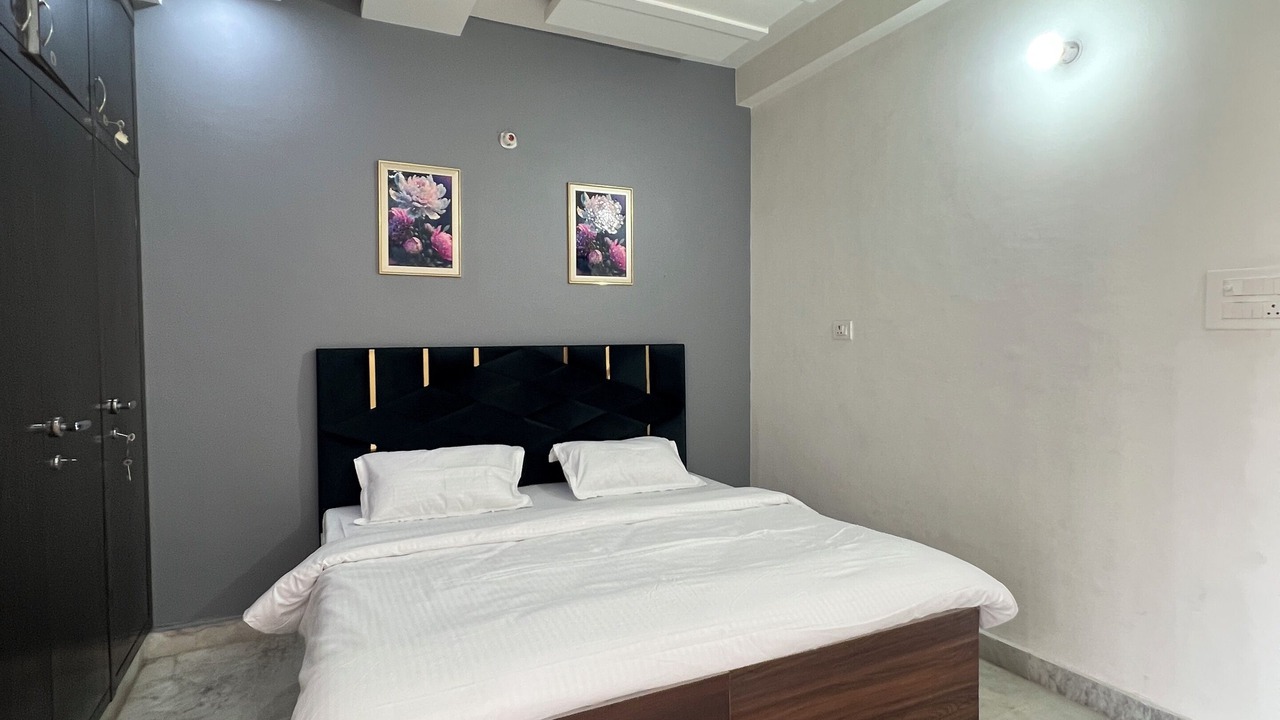 Photo of Bedroom in Greater Noida