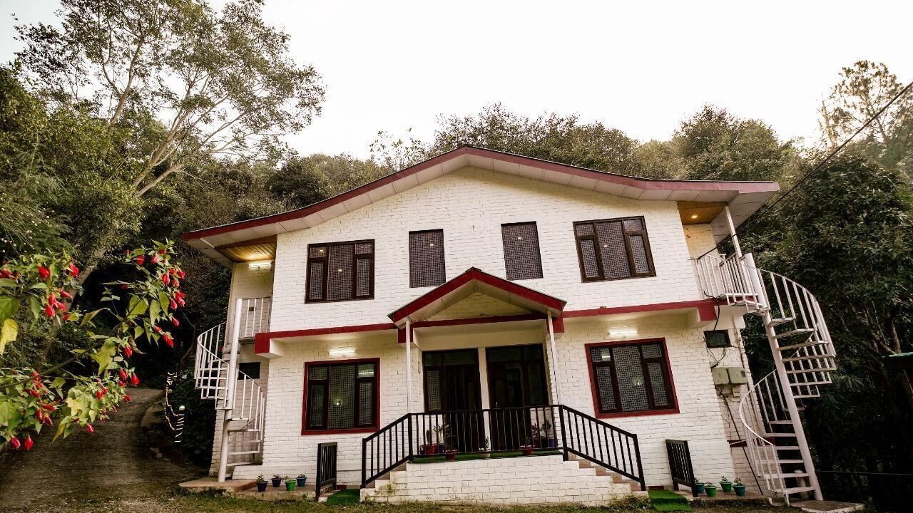 Photo of Outdoor in Shoghi
