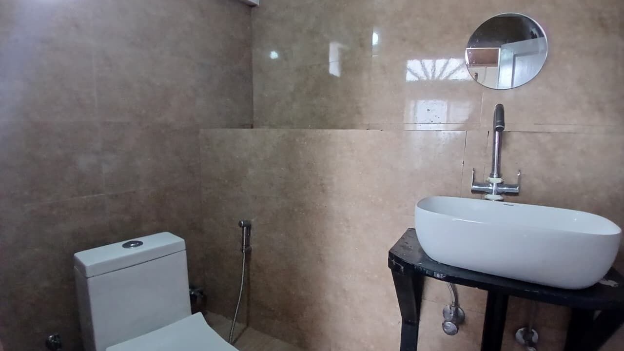 Photo of Bathroom in Karsiyang