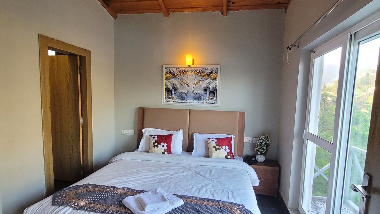 Photo of Bedroom in Bhimtal