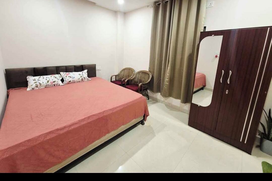 Photo of Bedroom in Sualkuchi
