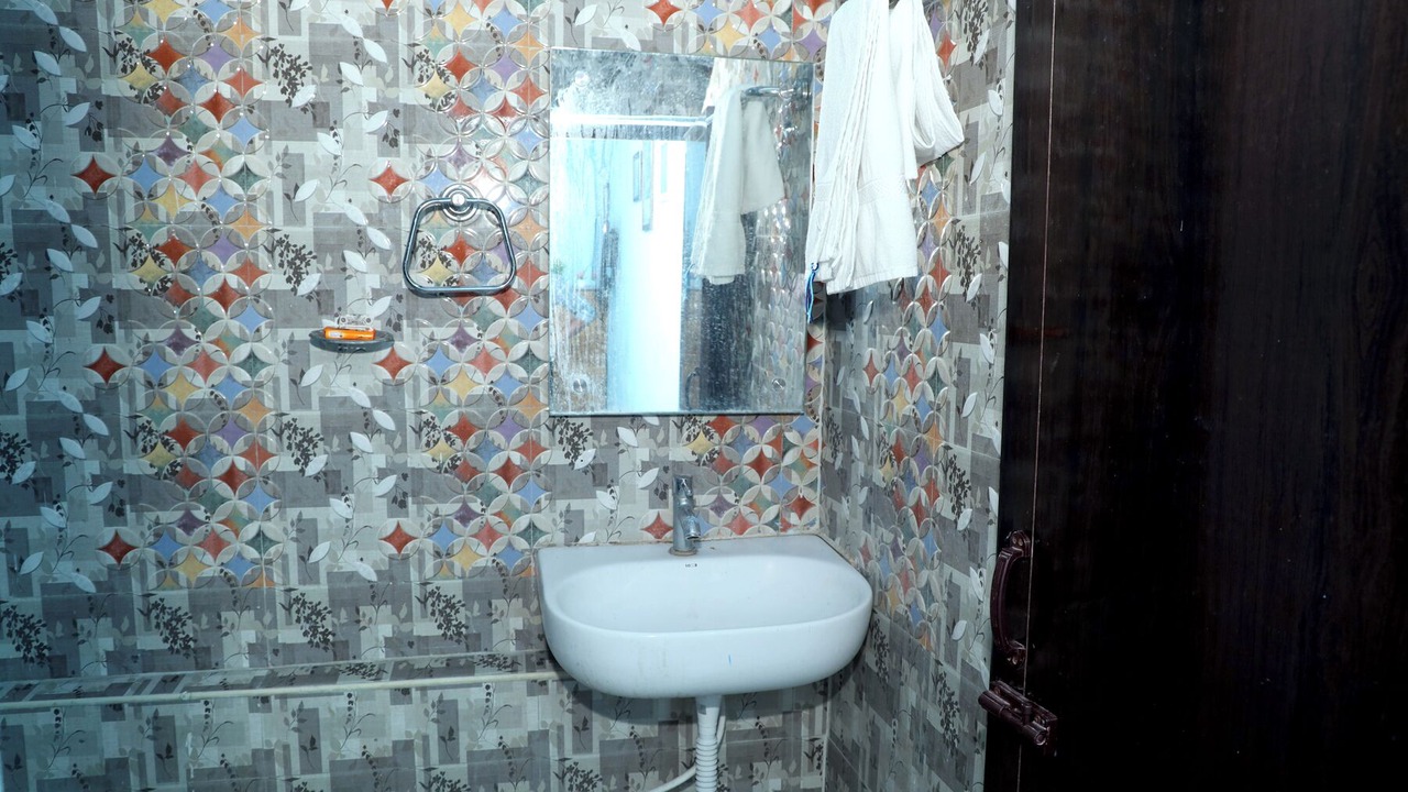 Photo of Bathroom in Tiruvannamalai