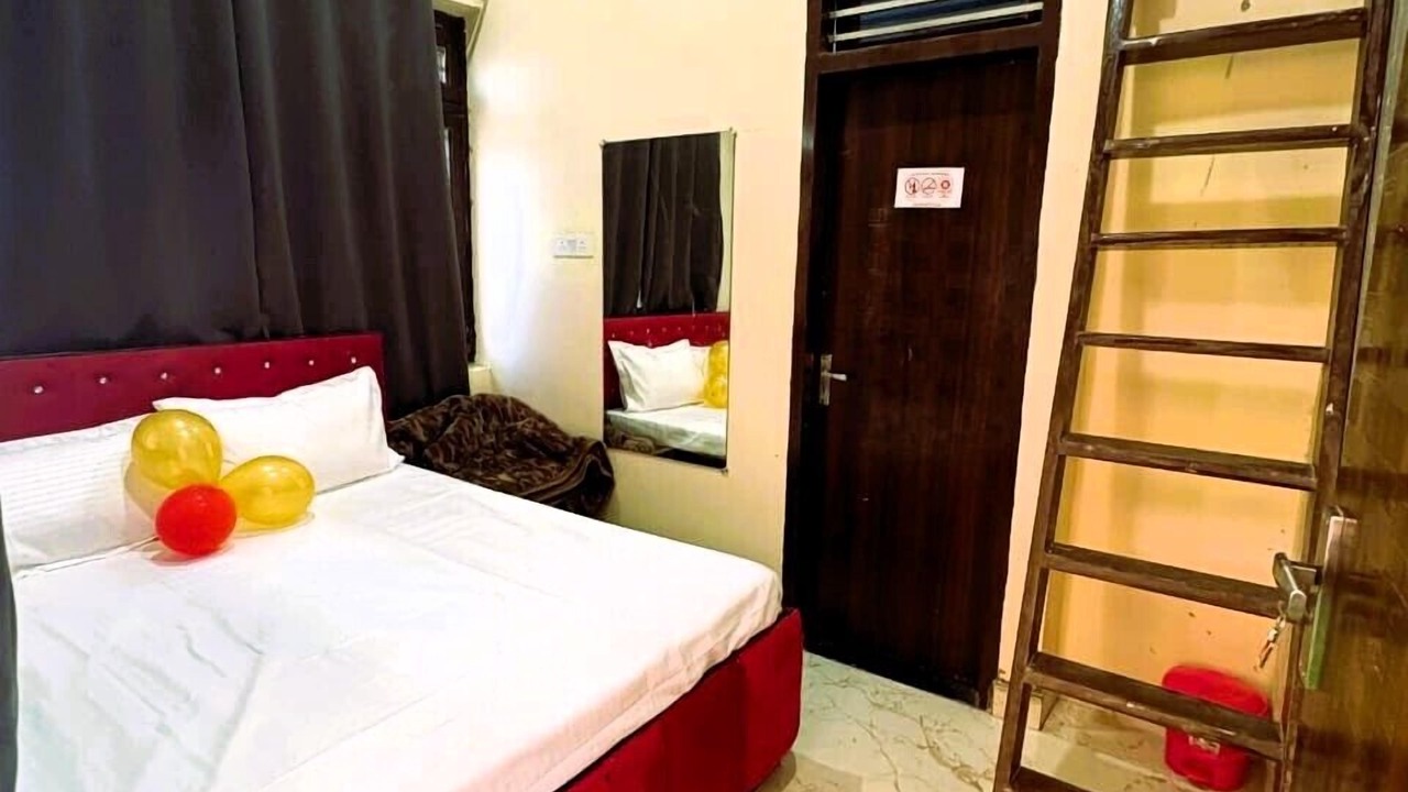 Photo of Bedroom in Vrindavan