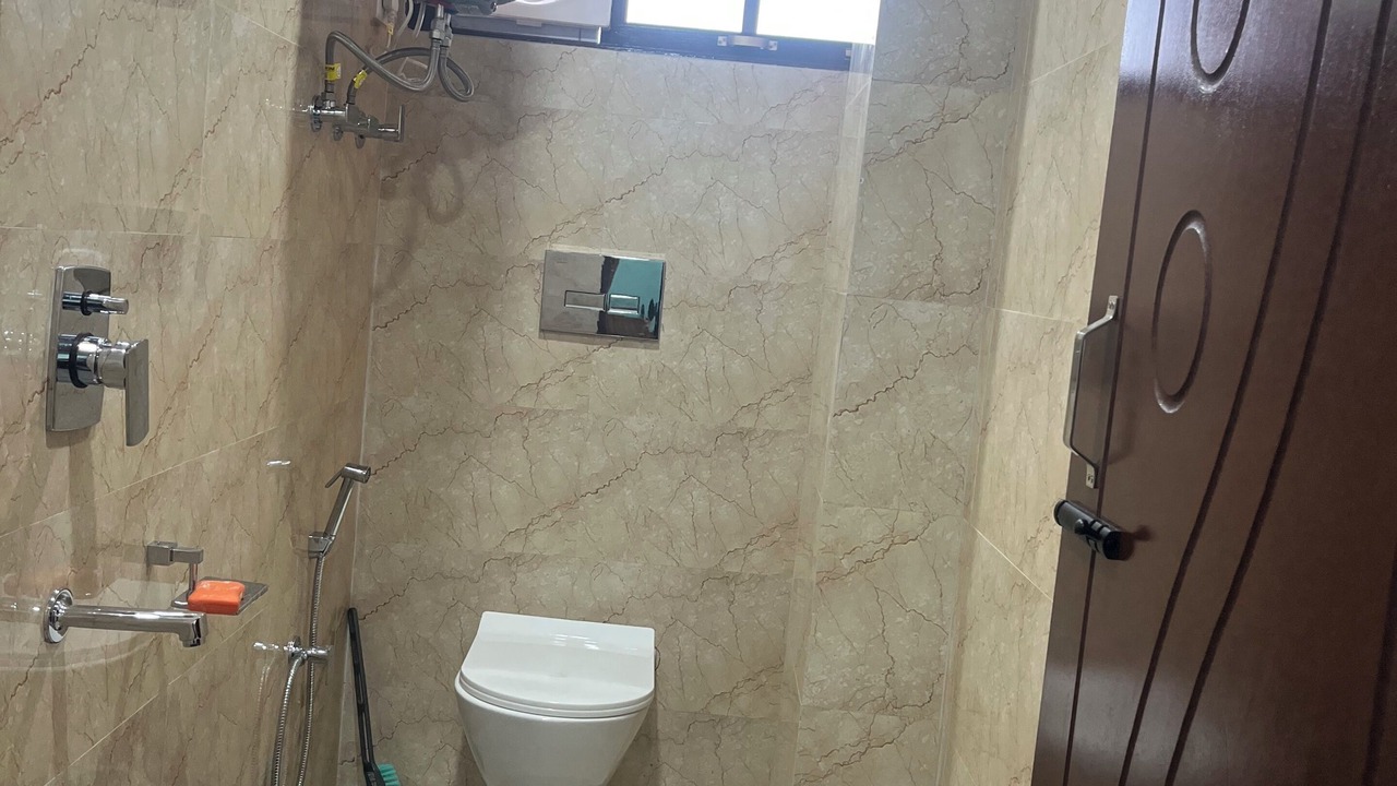 Photo of Bathroom in Sarahan
