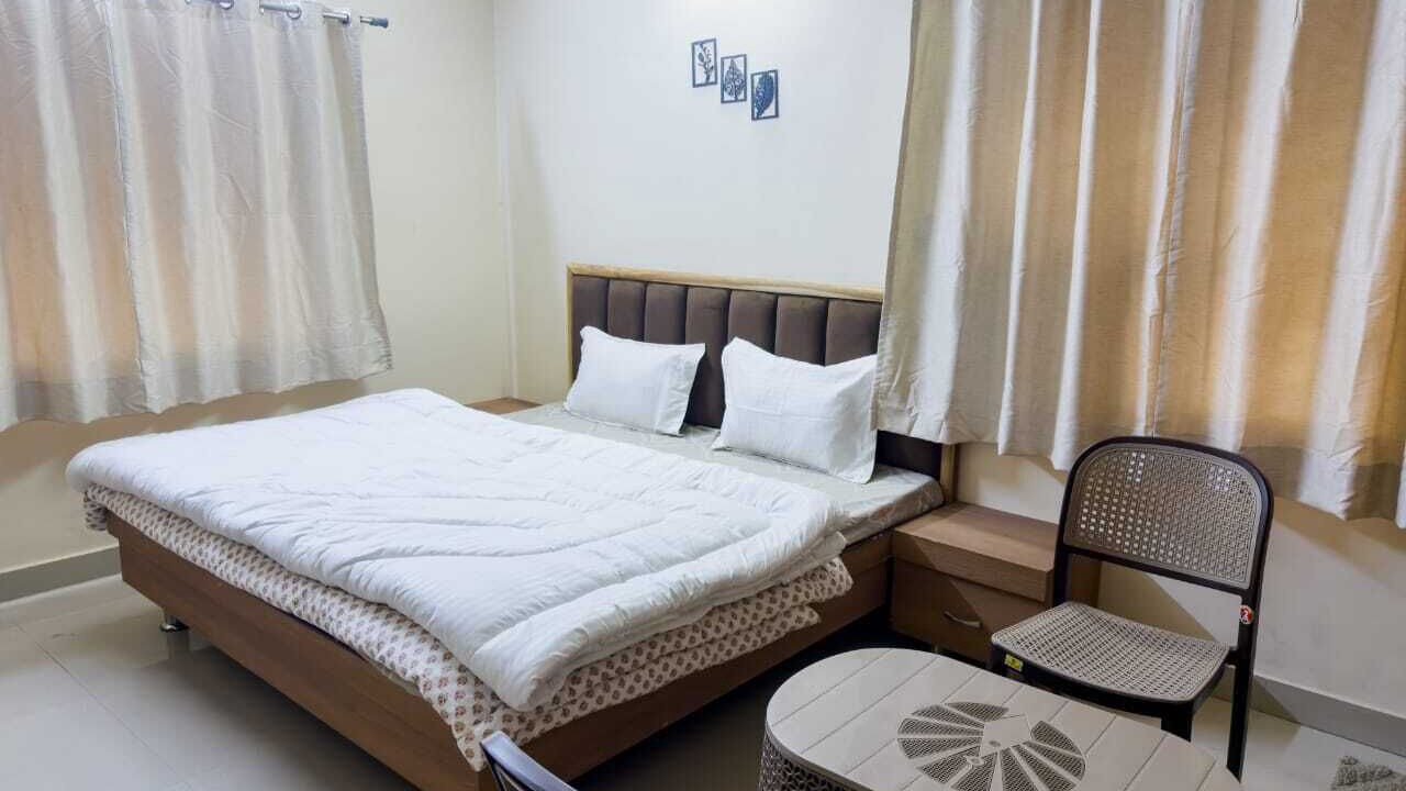 Photo of Bedroom in Mathura