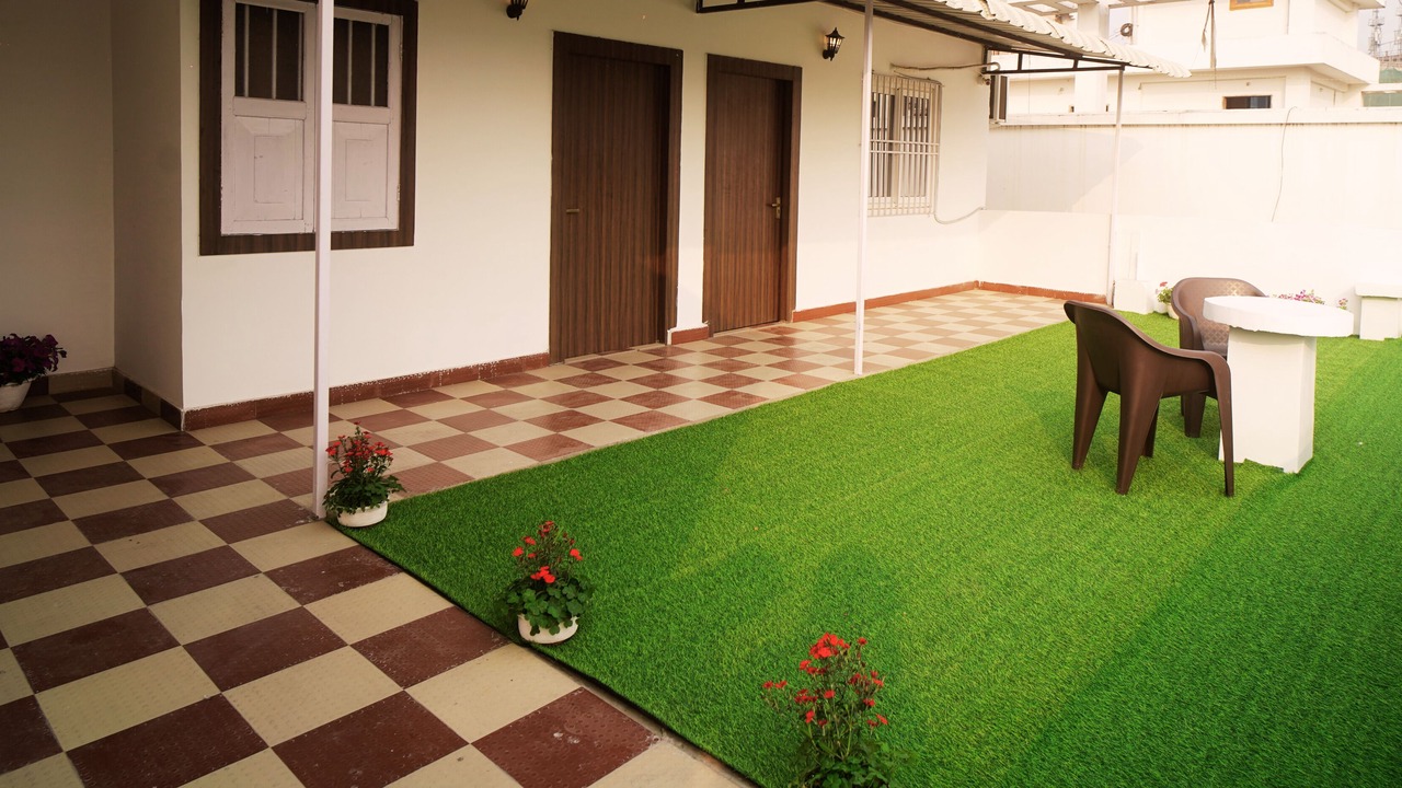 Photo of Patio Balcony in Sualkuchi