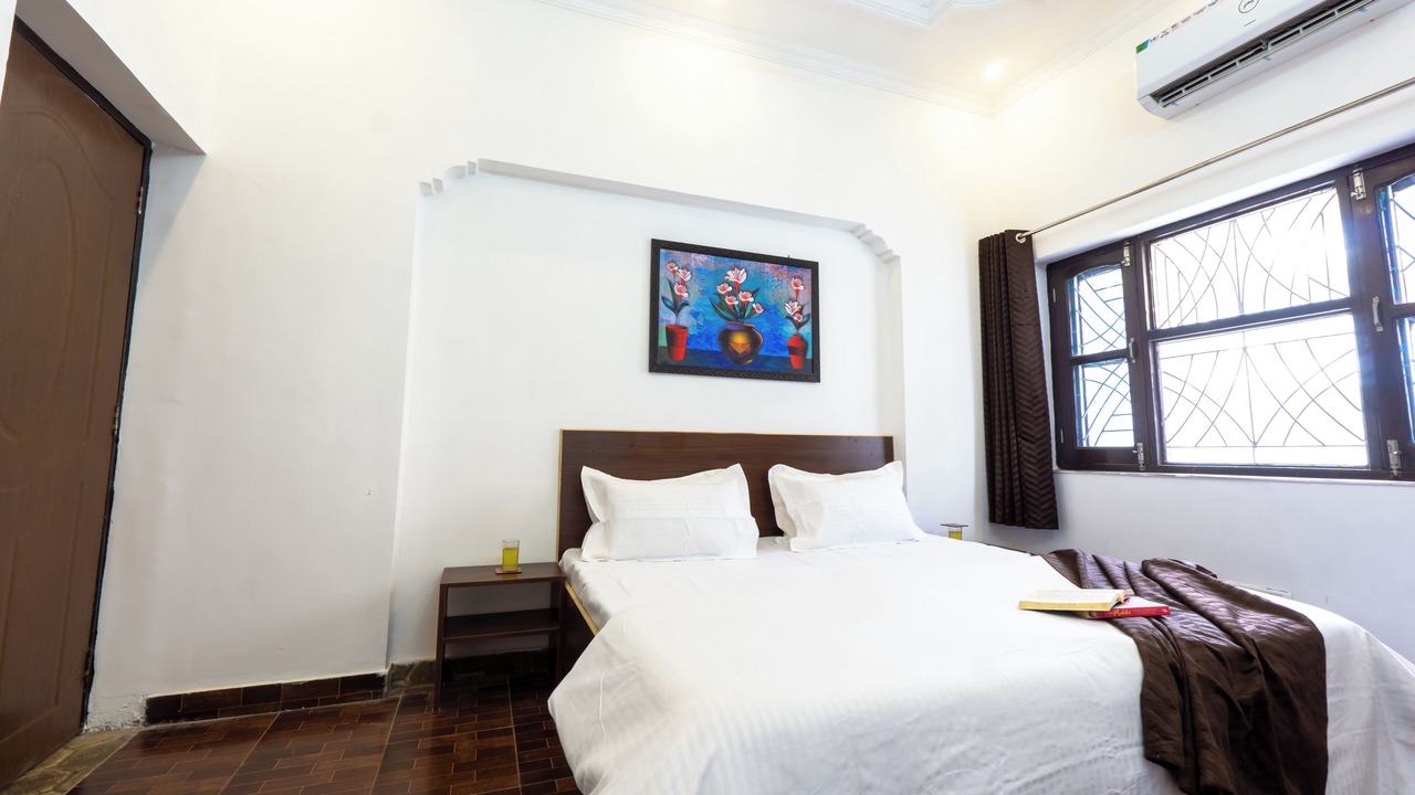 Photo of Bedroom in Bullawala