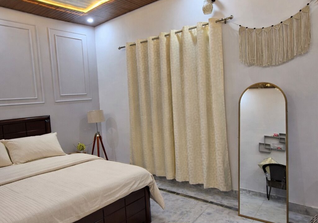 Photo of Bedroom in Greater Noida