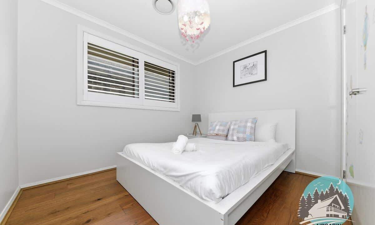 Photo of Bedroom in Jordan Springs