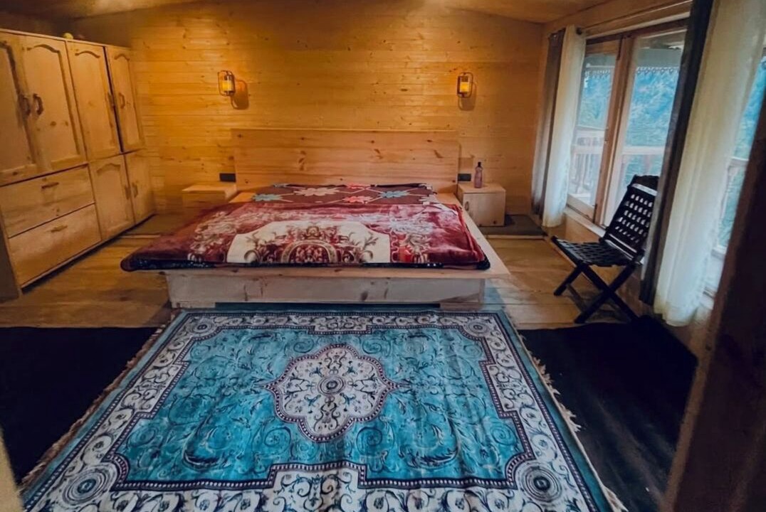 Photo of Bedroom in Bhatwari