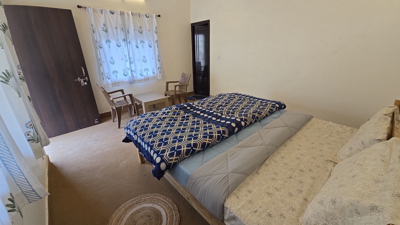 Photo of Bedroom in Almora