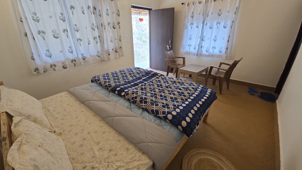 Photo of Bedroom in Almora