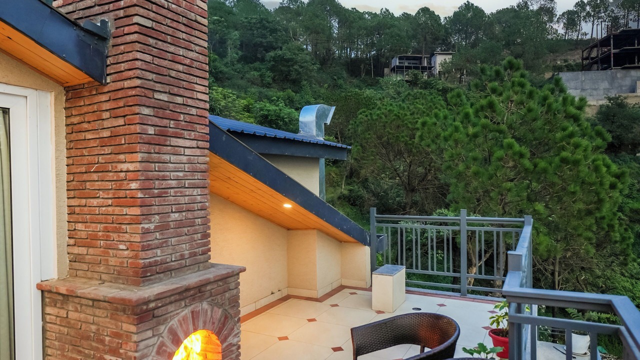 Photo of Patio Balcony in Kasauli