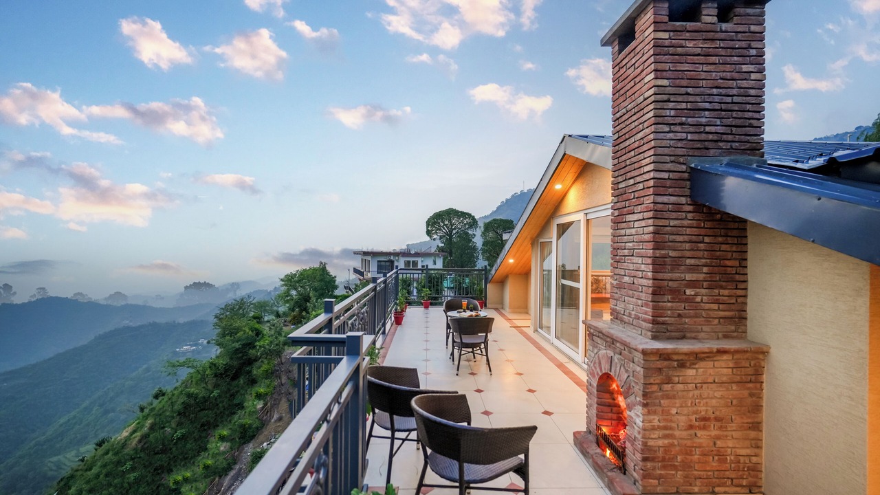 Photo of Patio Balcony in Kasauli