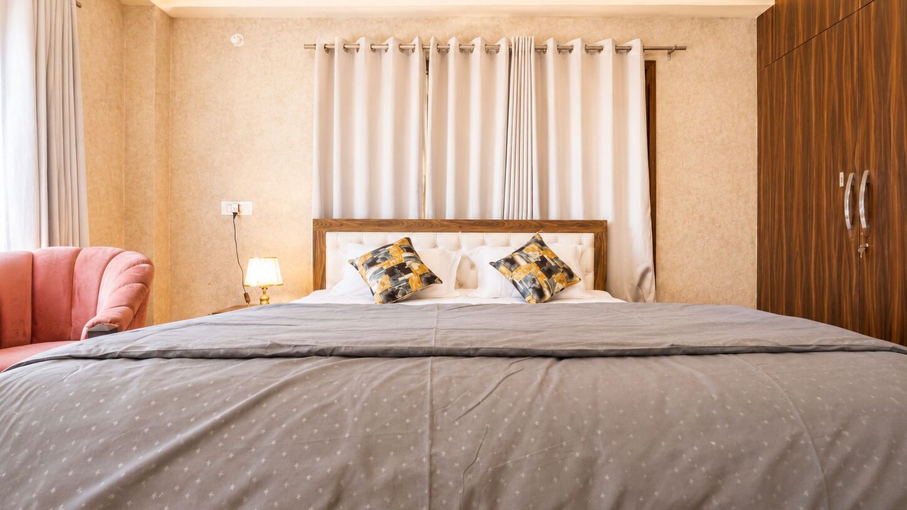 Photo of Bedroom in Rampur