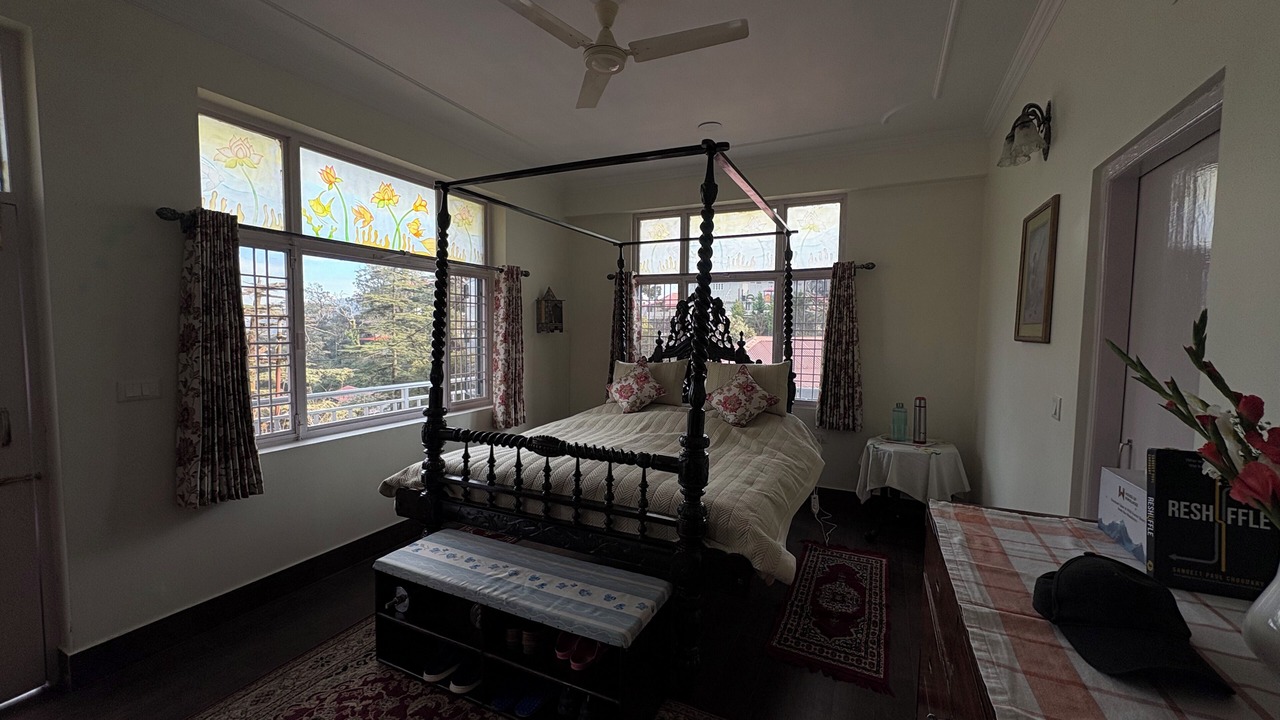 Photo of Bedroom in The Mall Road