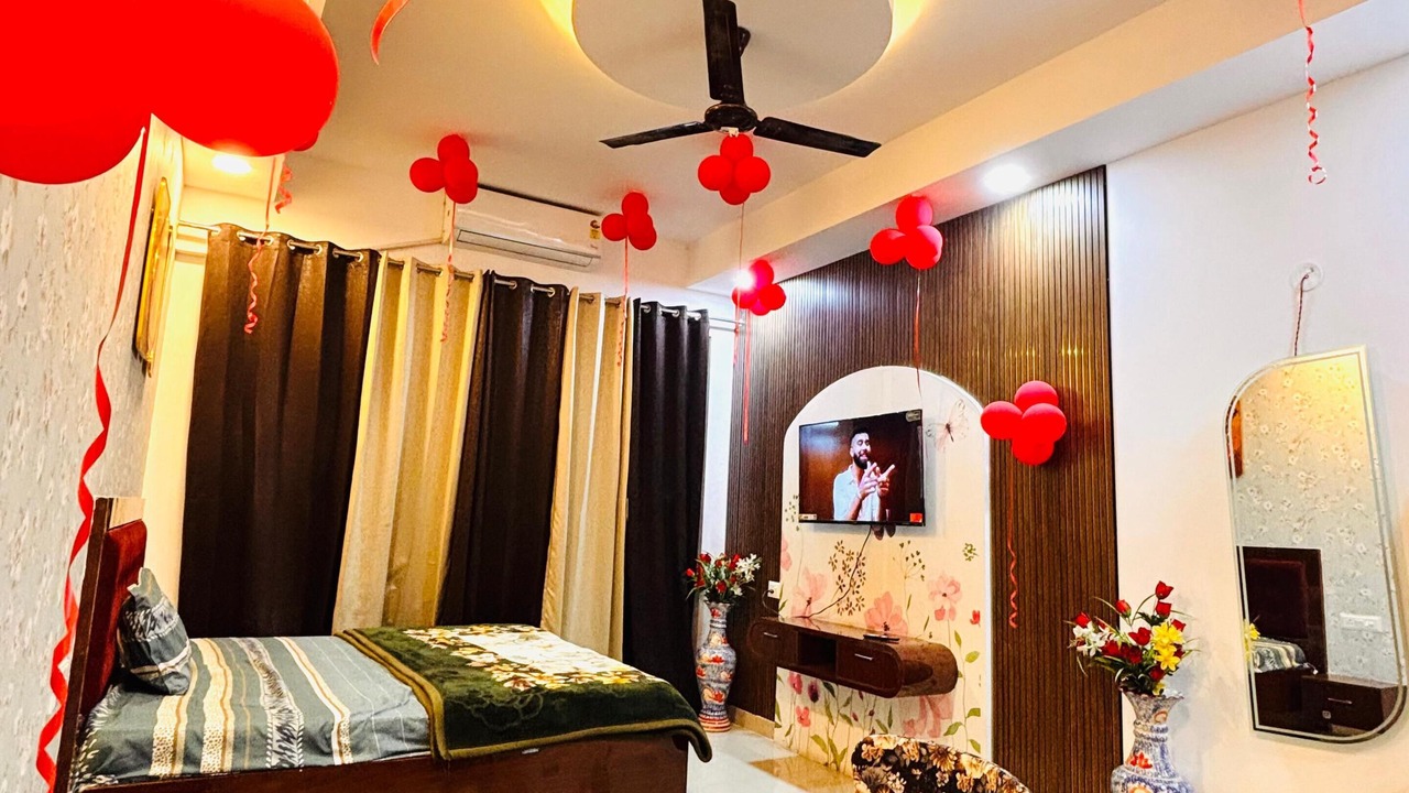 Photo of Bedroom in Greater Noida
