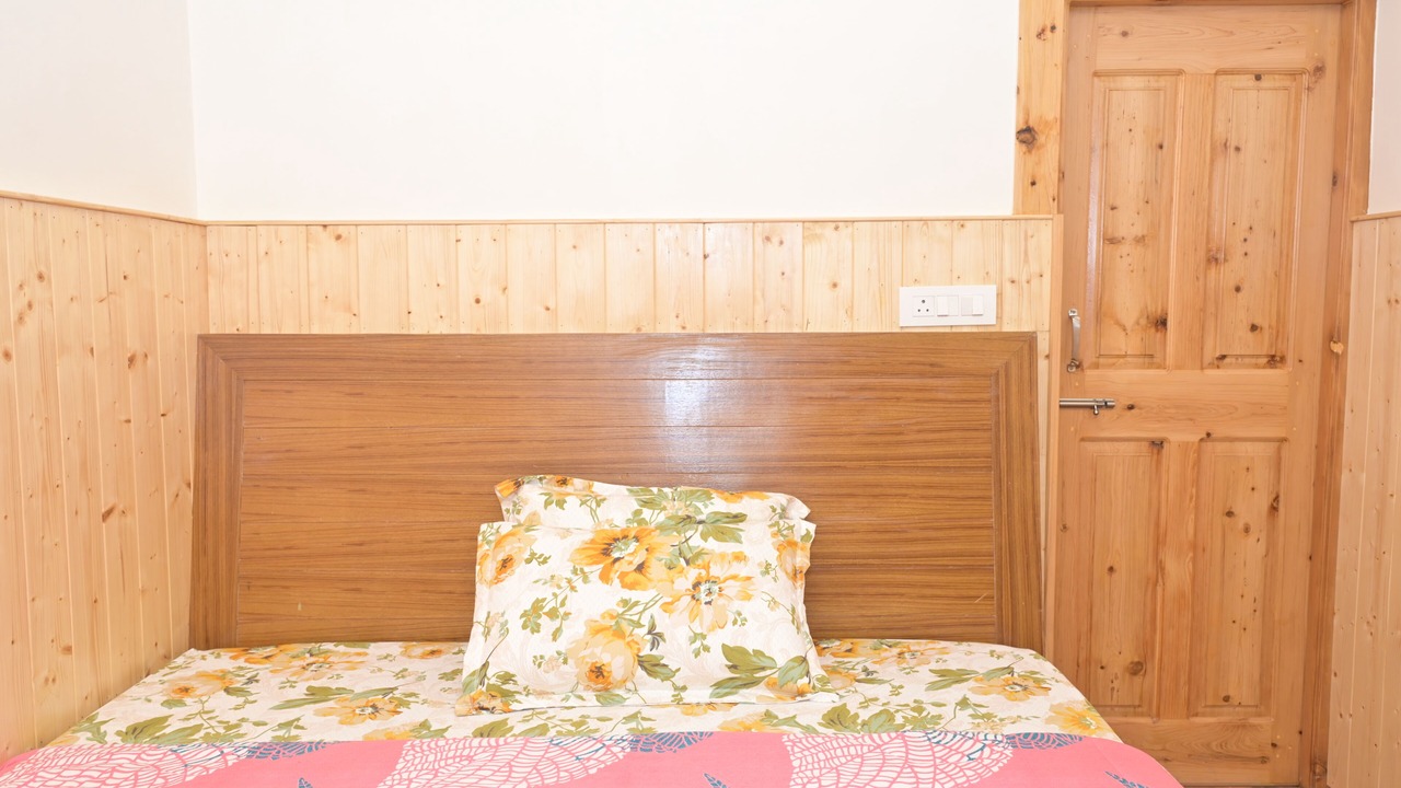 Photo of Bedroom in Shimla