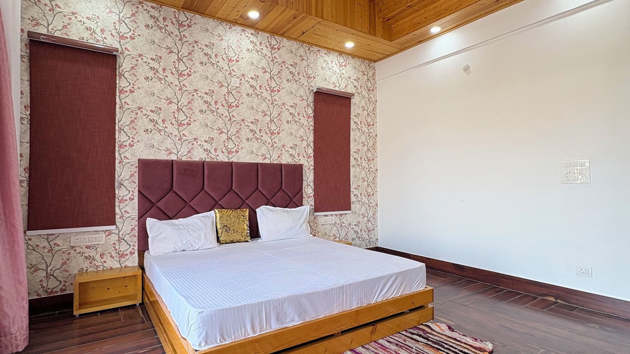 Photo of Bedroom in Solan