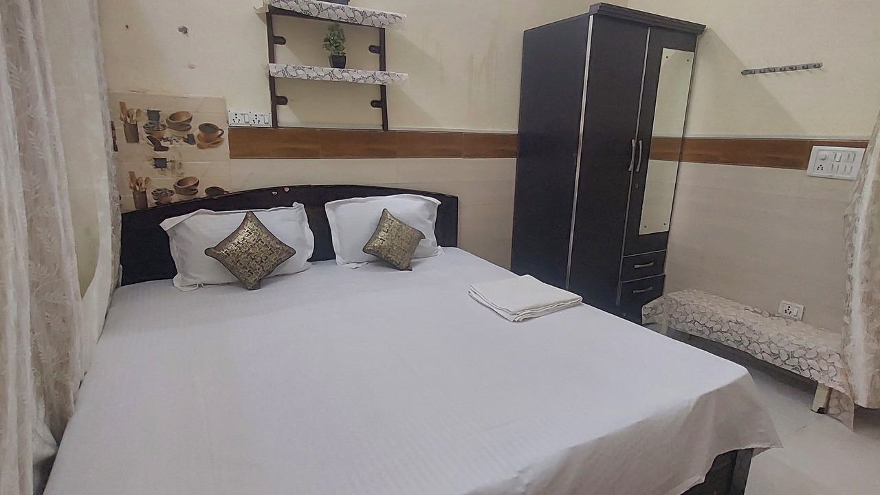 Photo of Bedroom in Dehradun