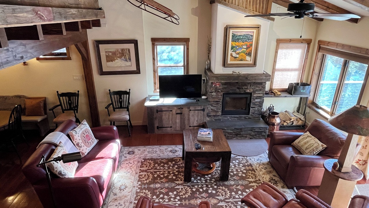 Photo of Bedroom in Taos Ski Valley