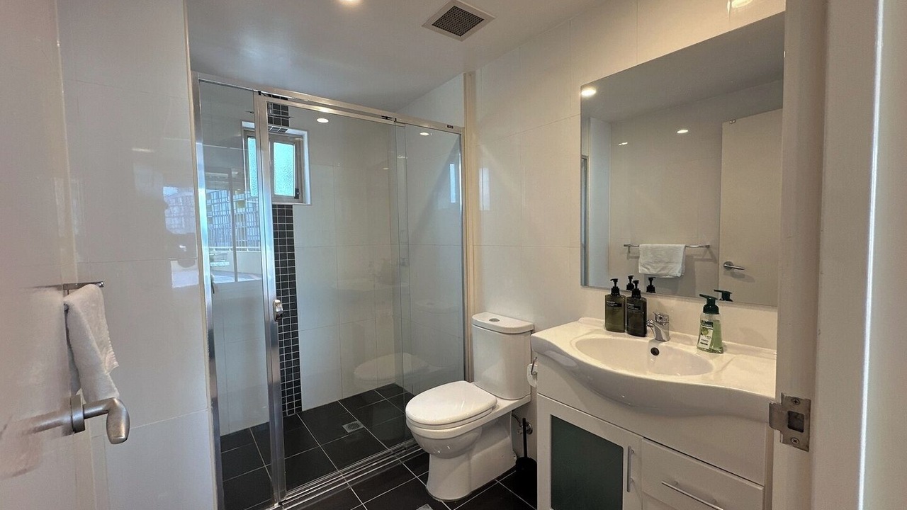 Photo of Bathroom in Mascot