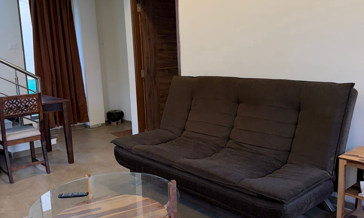 Photo of Livingroom in Pali