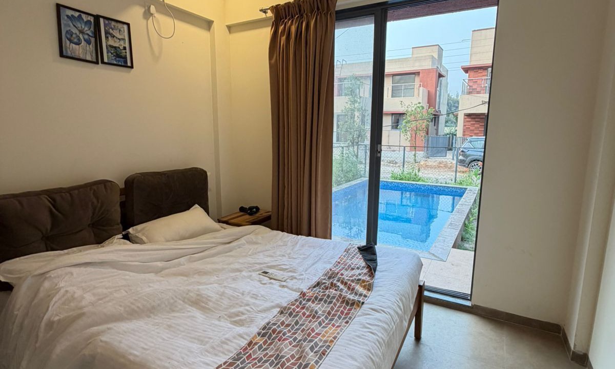 Photo of Bedroom in Pali