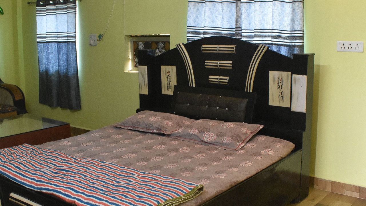 Photo of Bedroom in Maihar