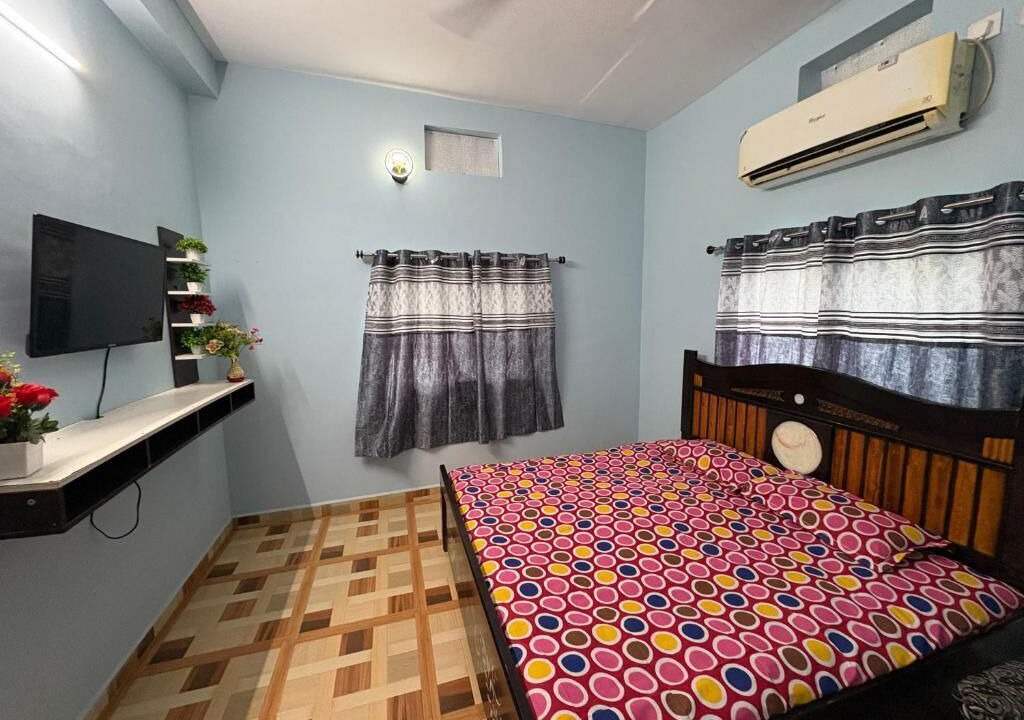 Photo of Bedroom in Maihar