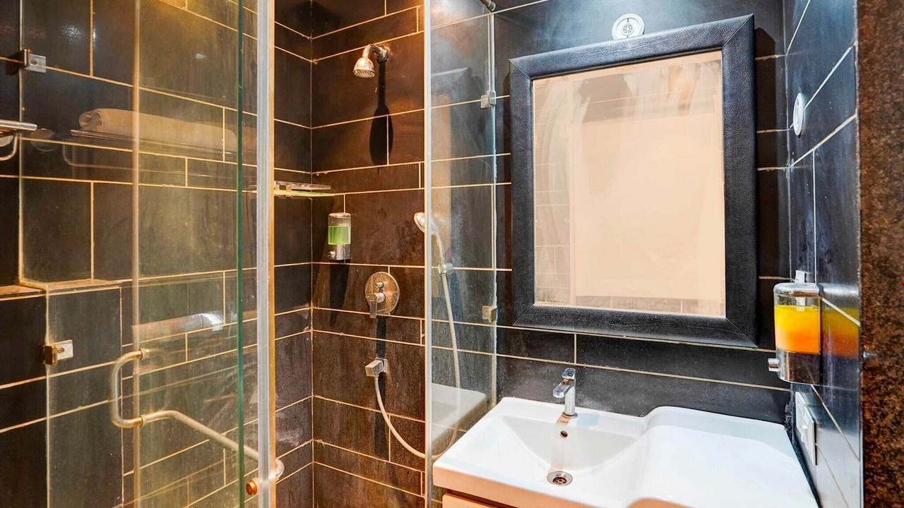 Photo of Bathroom in Pitampura