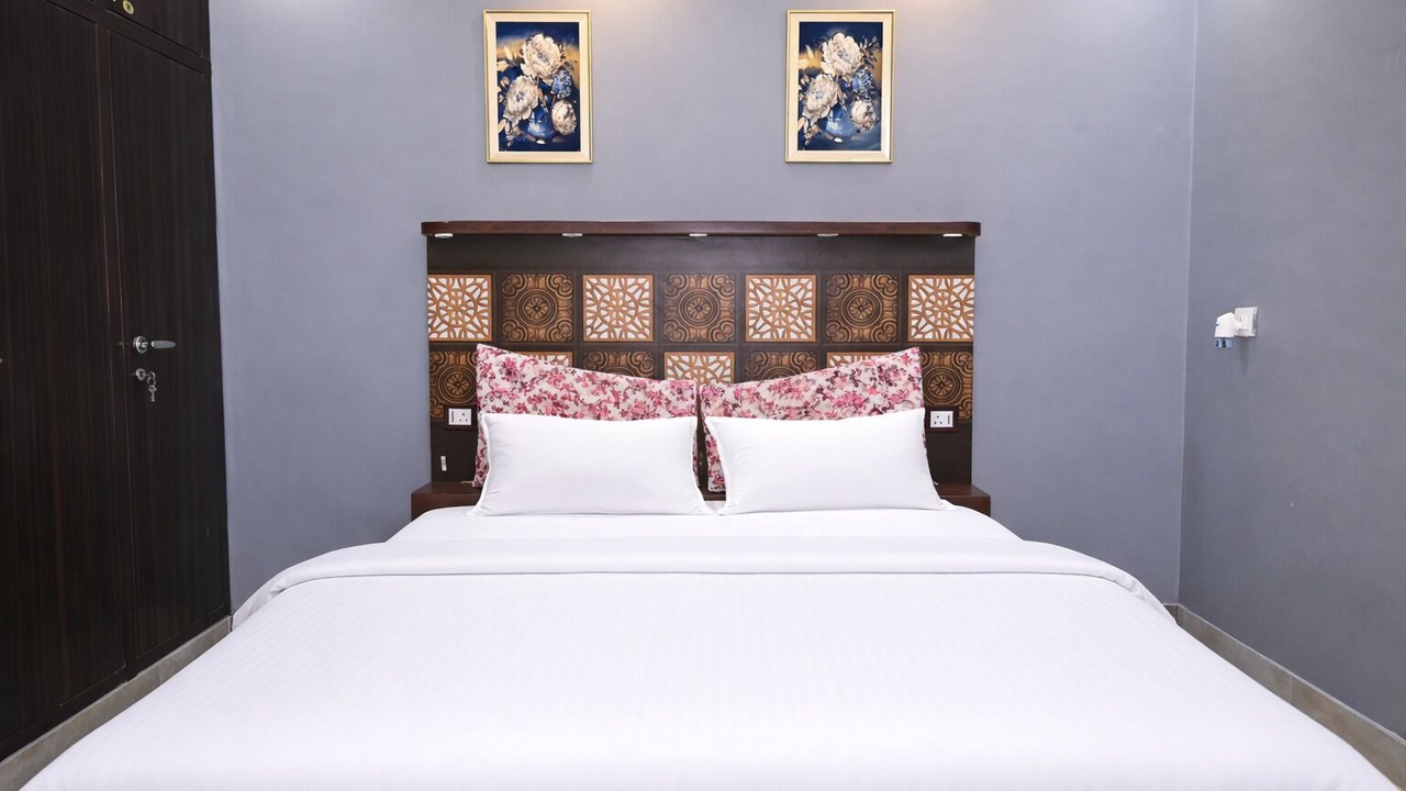 Photo of Bedroom in Greater Noida