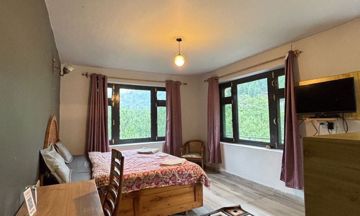 Photo of Bedroom in Burwa