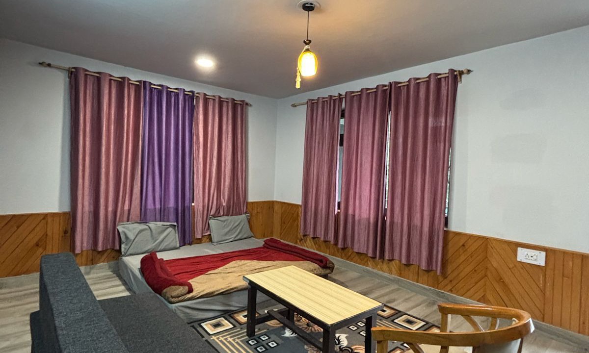 Photo of Livingroom in Burwa