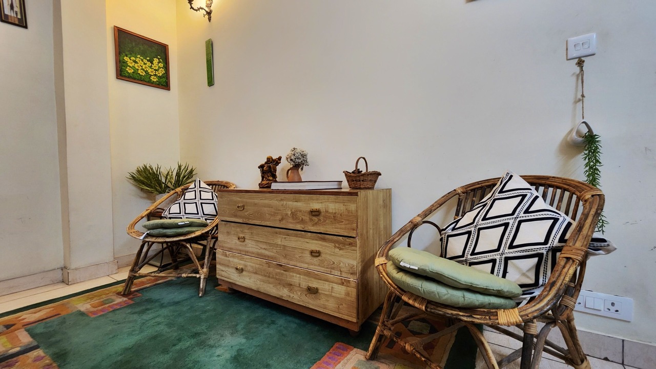 Photo of Livingroom in Kumarhatti