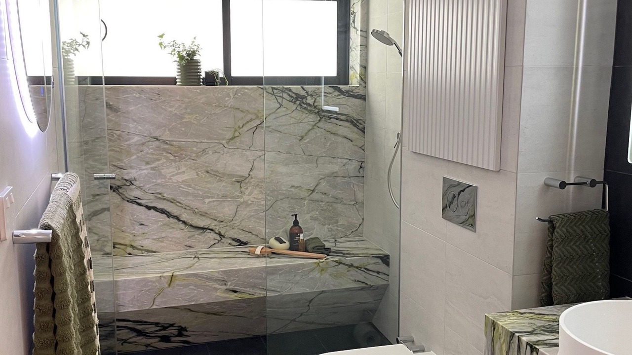 Photo of Bathroom in Freshwater