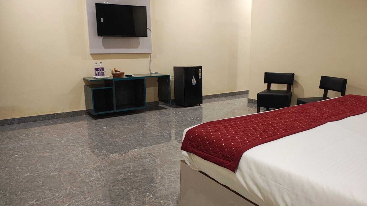 Photo of Bedroom in Sector 62