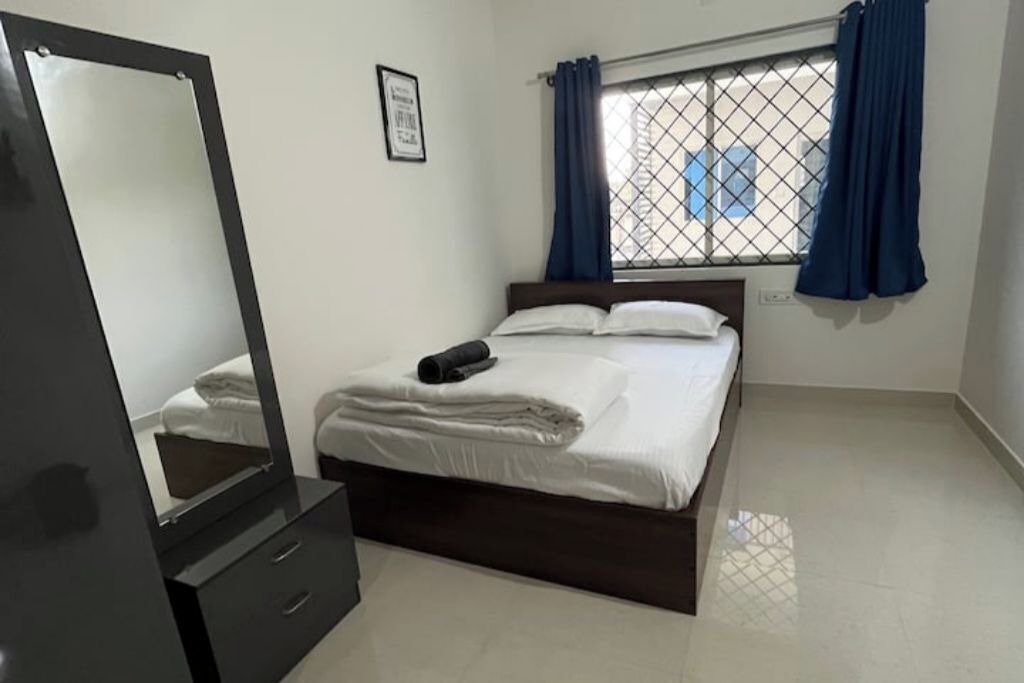 Photo of Bedroom in Murugesh Pallya