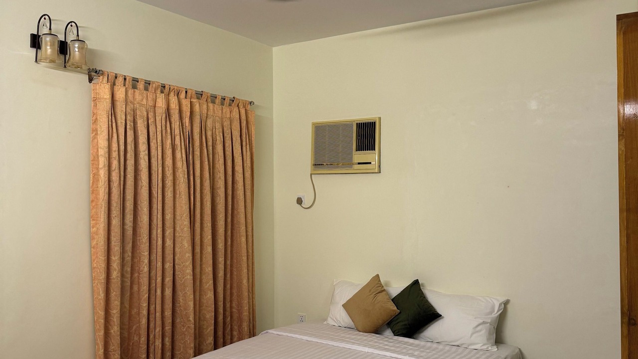 Photo of Bedroom in Kafrul
