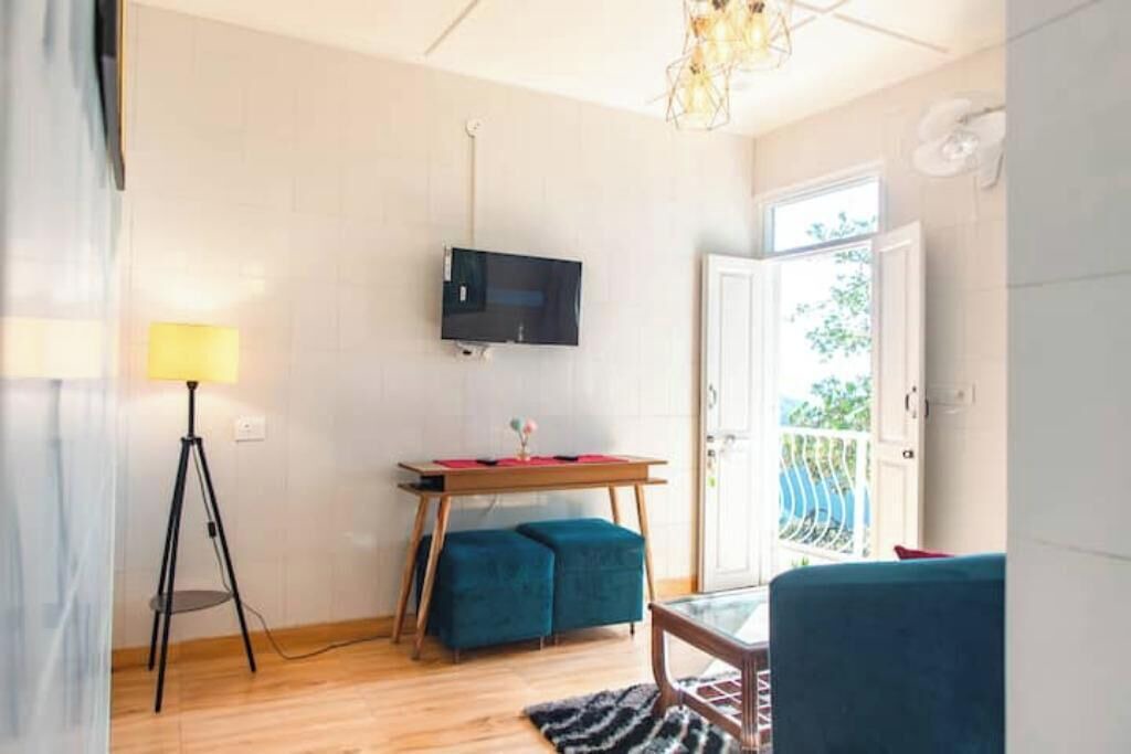 Photo of Livingroom in The Mall Road