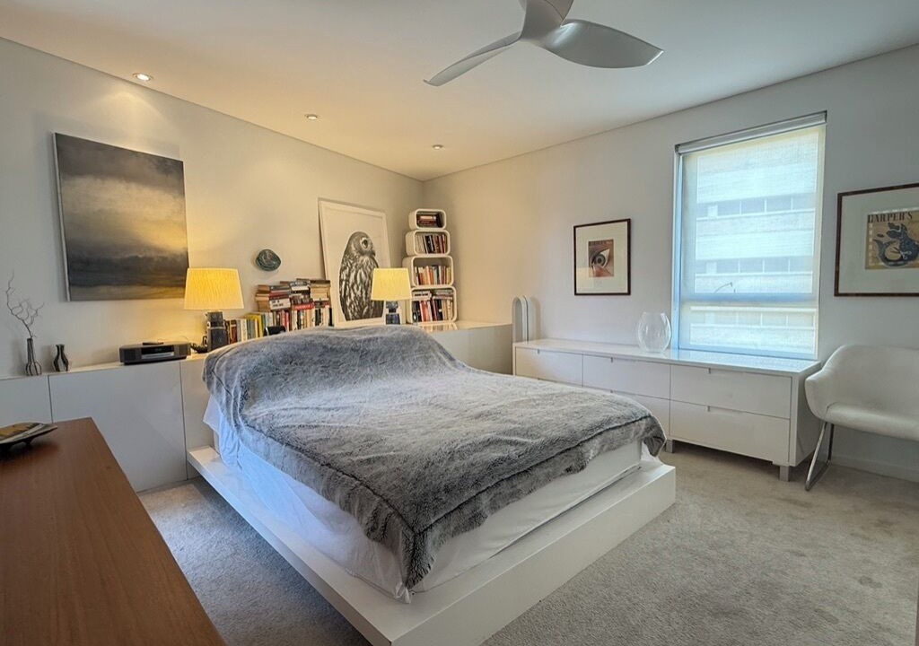 Photo of Bedroom in Alexandria