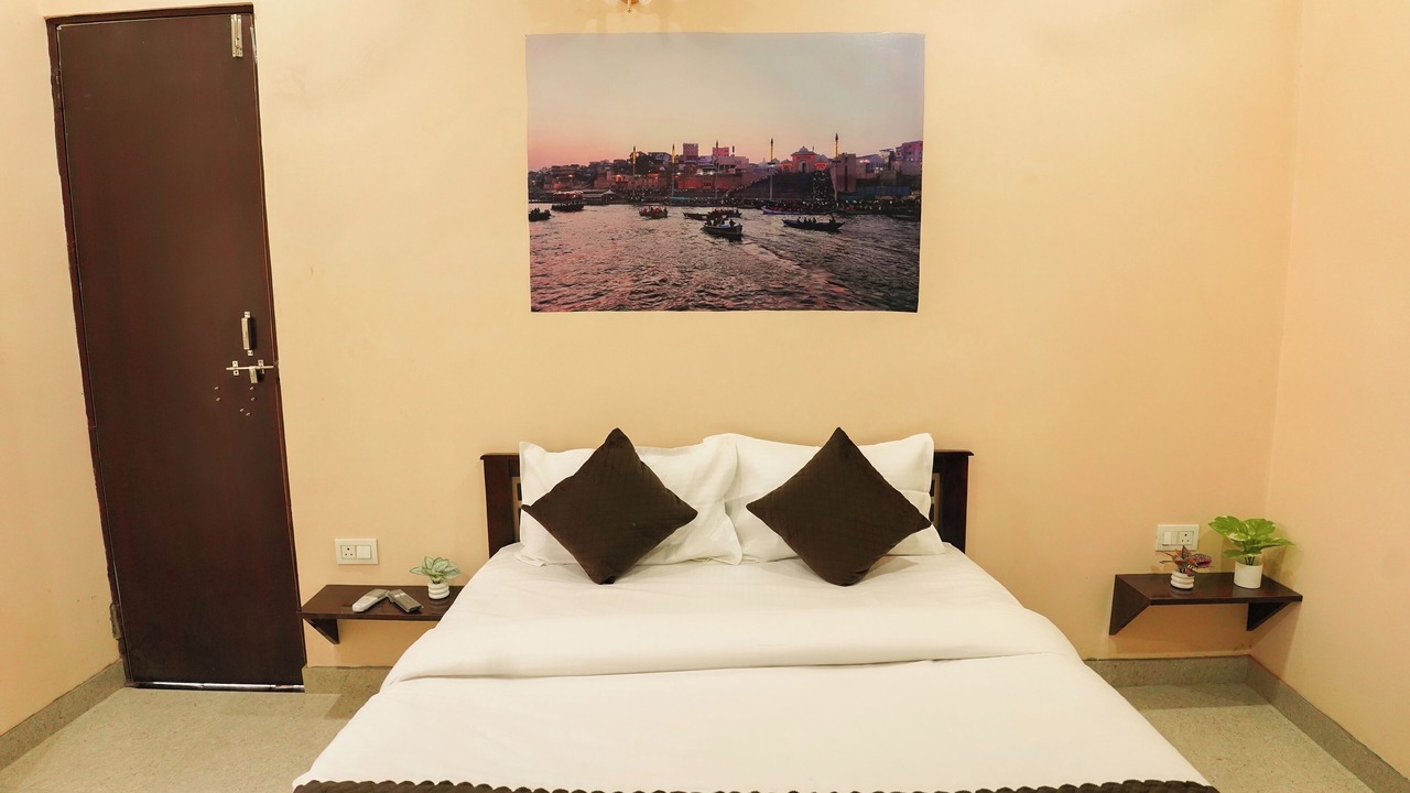 Photo of Bedroom in Varanasi
