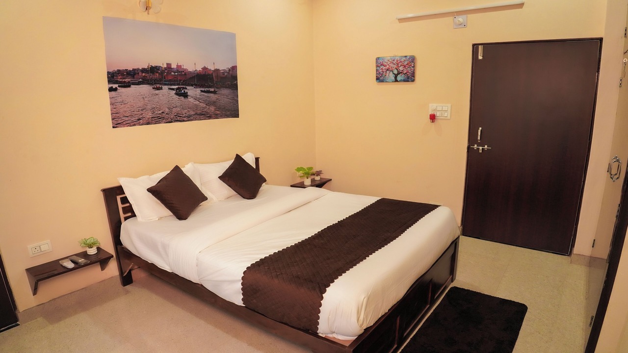 Photo of Bedroom in Varanasi