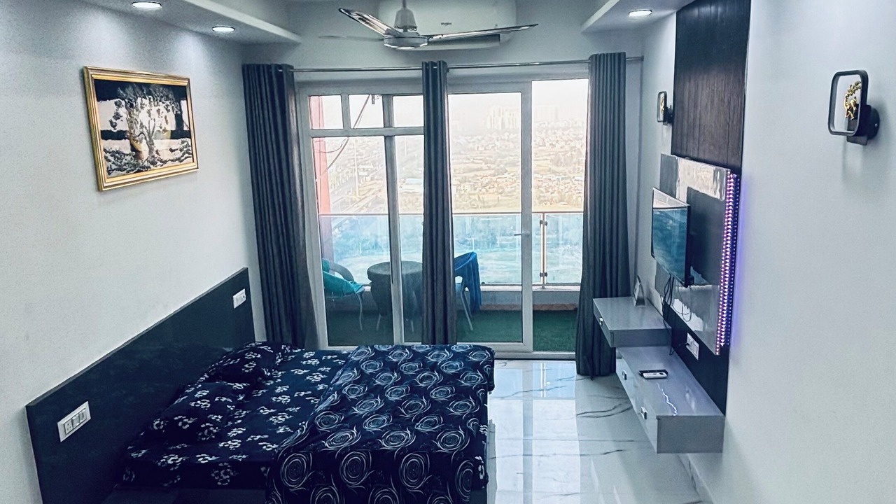 Photo of Bedroom in Greater Noida