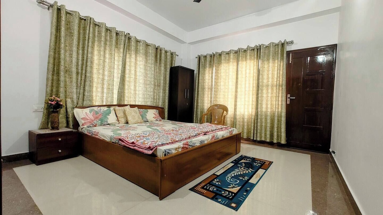 Photo of Bedroom in Shimla