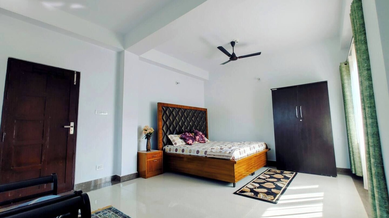 Photo of Bedroom in Shimla